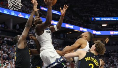 Warriors’ defense gets them 99-88 Game 1 win over Timberwolves without Steph Curry