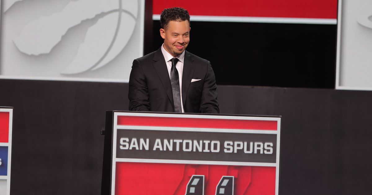 What moving up to No. 2 in the 2025 NBA draft means for the Spurs