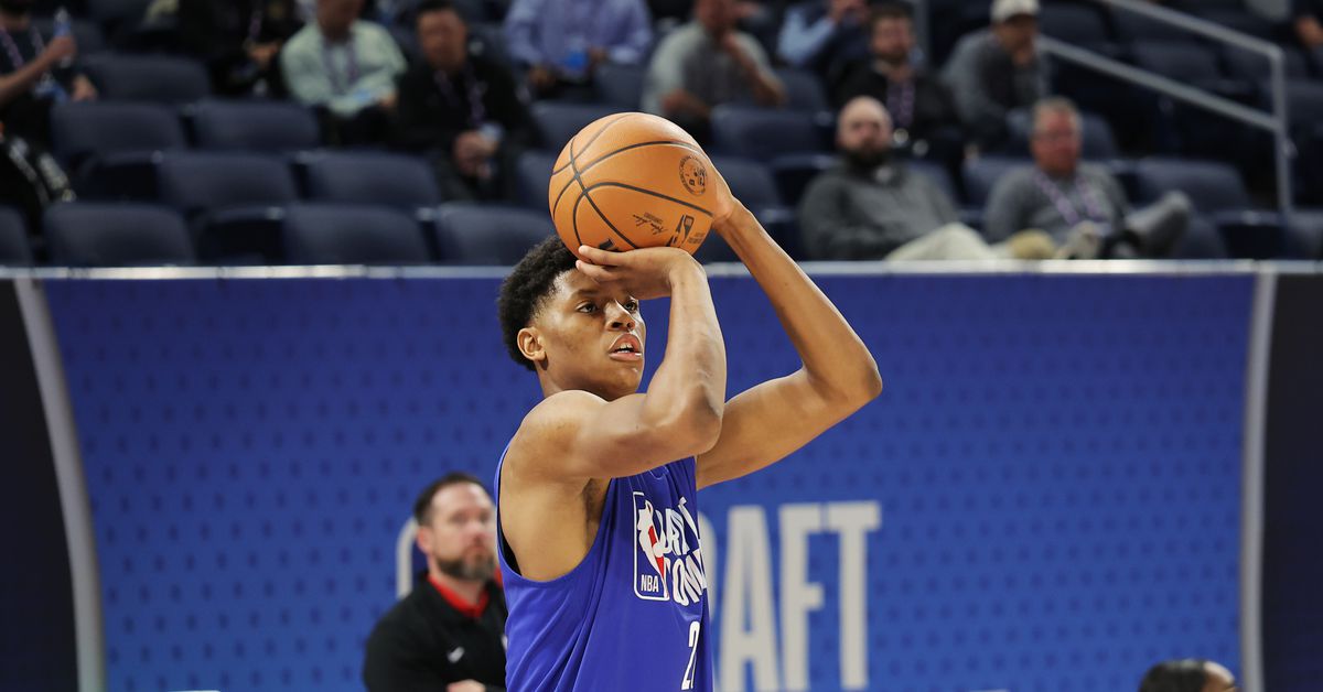 Editor-in-chief mailbag: Should Sixers trade down or stick and pick at No. 3 in the 2025 NBA Draft?