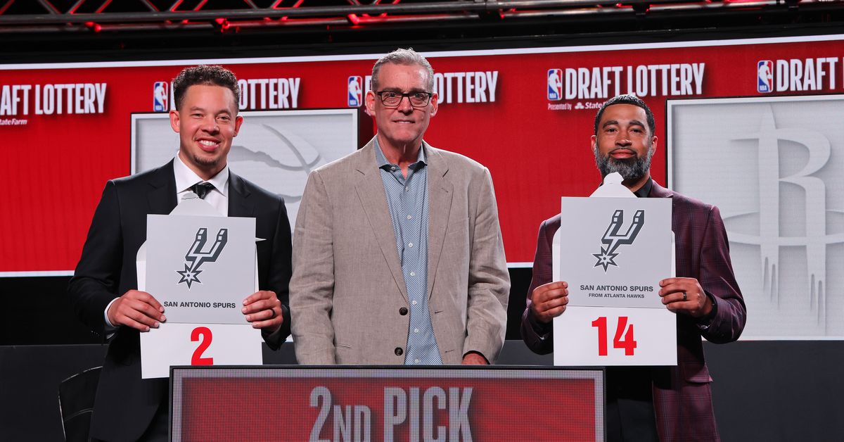 The (not strong) case for the Spurs to trade down