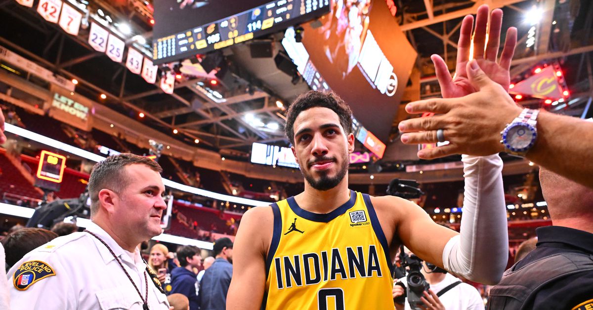Pacers fan flying to see Game 4 tonight courtesy of Tyrese Haliburton