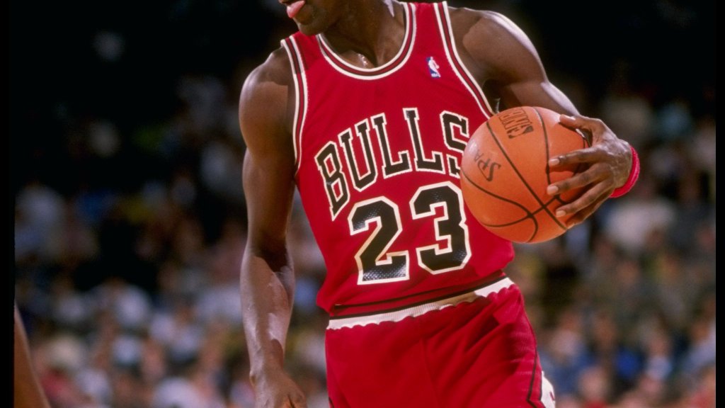 Michael Jordan’s 1992-93 uniform sold for $2.6M