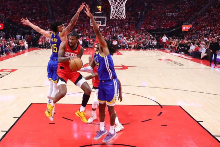 Basketball players in action.