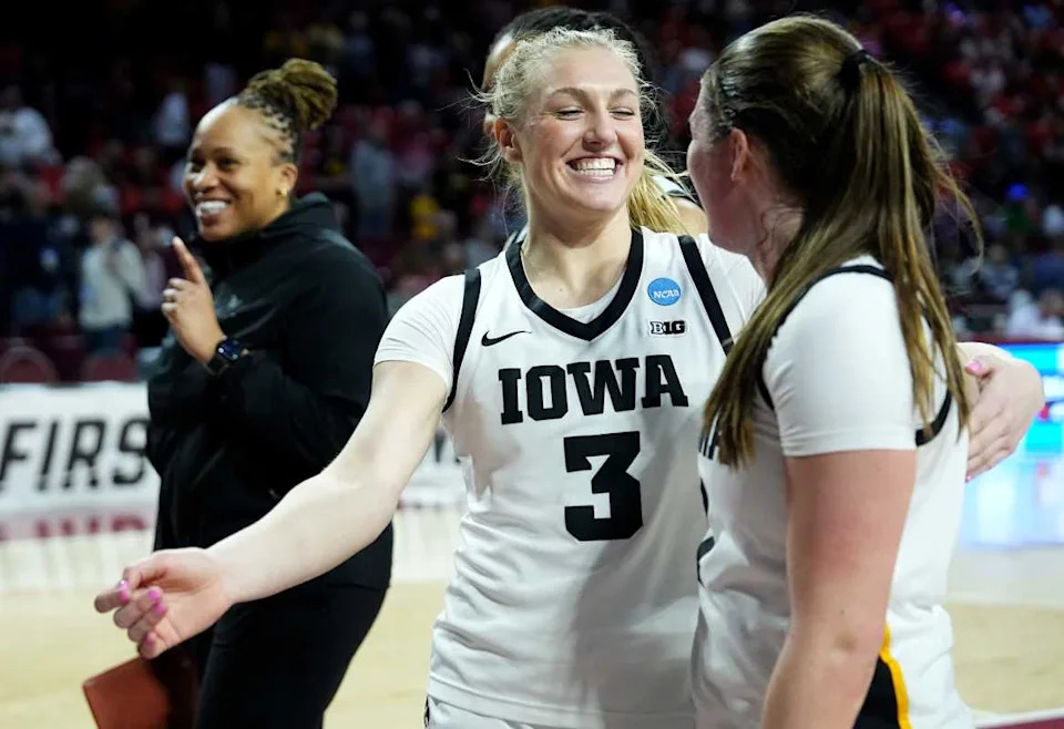 Iowa's Sydney Affolter (3) and Taylor Stremlow (1) celebrates following the first round of the NCAA Women's college basketball.SARAH PHIPPS&sol;THE OKLAHOMAN &sol; USA TODAY NETWORK via Imagn Images