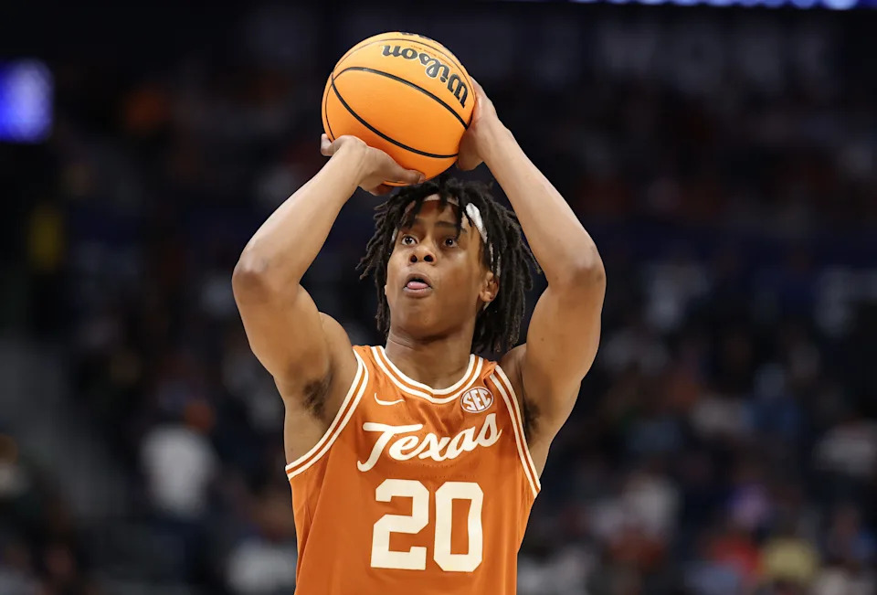NASHVILLE, TENNESSEE - MARCH 12: Tre Johnson #20 of the Texas Longhorns shoots the ball against the Vanderbilt Commodores during the SEC Men's Basketball Tournament - First Round at Bridgestone Arena on March 12, 2025 in Nashville, Tennessee. (Photo by Andy Lyons/Getty Images)