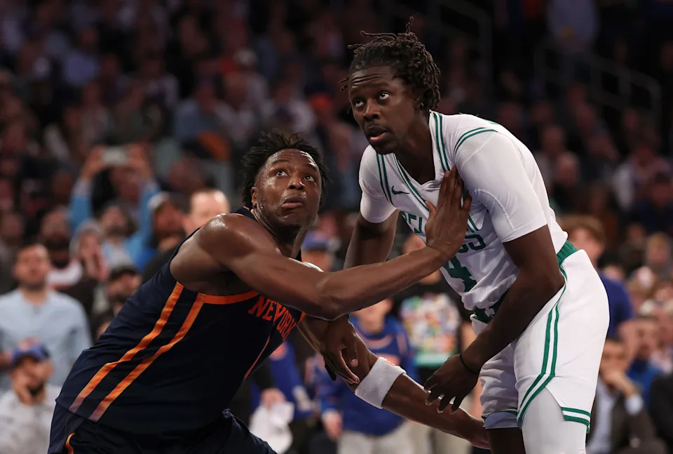 NEW YORK, NEW YORK - MAY 12: OG Anunoby #8 of the New York Knicks and Jrue Holiday #4 of the Boston Celtics fight for position during a free throw in the fourth quarter in Game Four of the Eastern Conference Second Round NBA Playoffs at Madison Square Garden on May 12, 2025 in New York City. NOTE TO USER: User expressly acknowledges and agrees that, by downloading and or using this photograph, User is consenting to the terms and conditions of the Getty Images License Agreement. (Photo by Elsa/Getty Images). (Photo by Elsa/Getty Images)