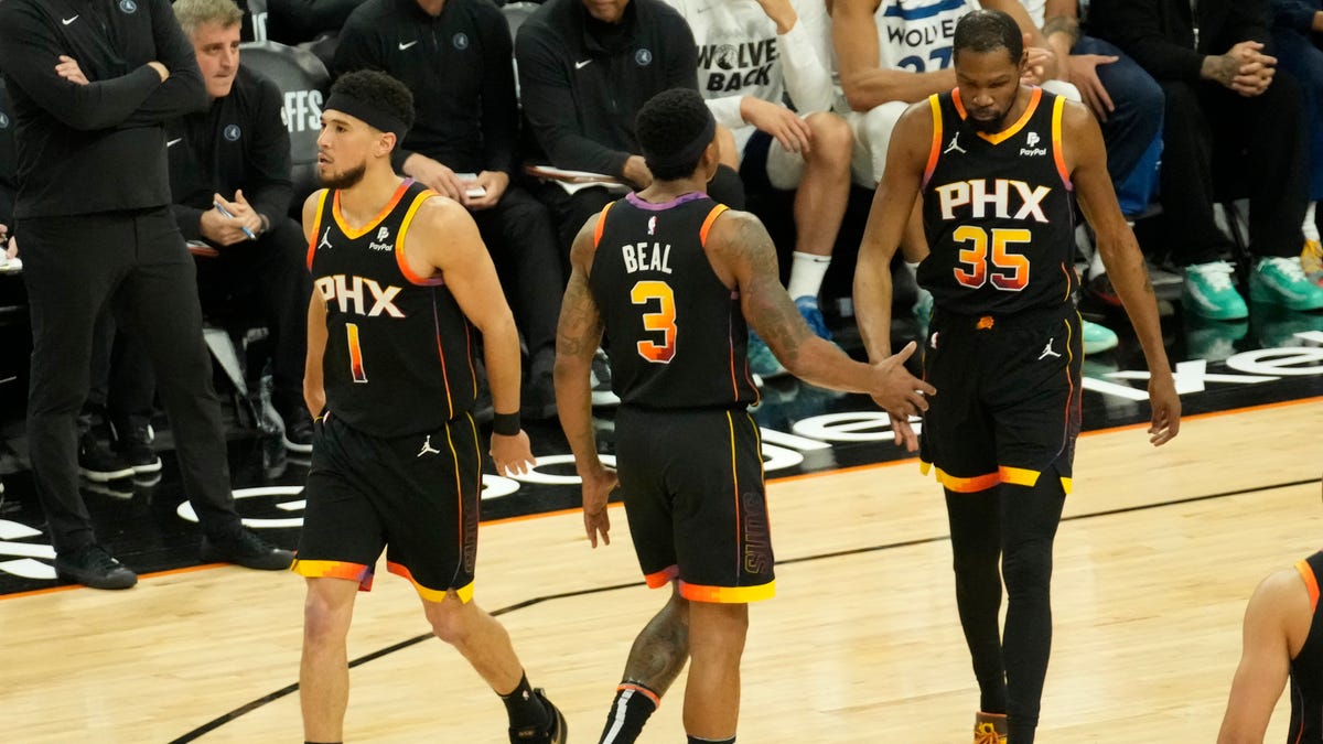 New Suns GM connected with Devin Booker, Kevin Durant and Bradley Beal