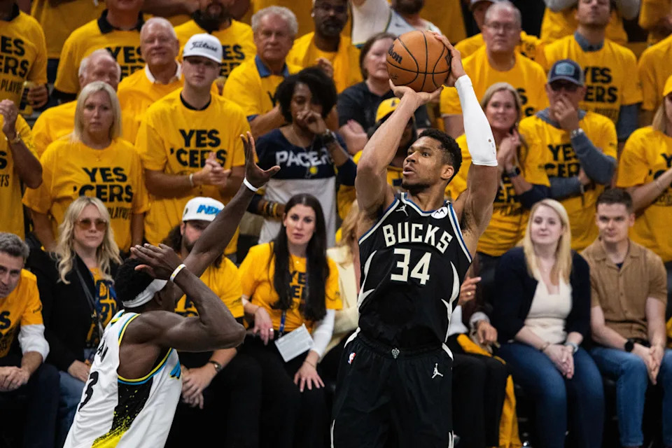 Milwaukee Bucks forward Giannis Antetokounmpo shoots the ball while Indiana Pacers forward Pascal Siakam defends during game five of the first round for the 2024 NBA Playoffs at Gainbridge Fieldhouse.Trevor Ruszkowski-Imagn Images