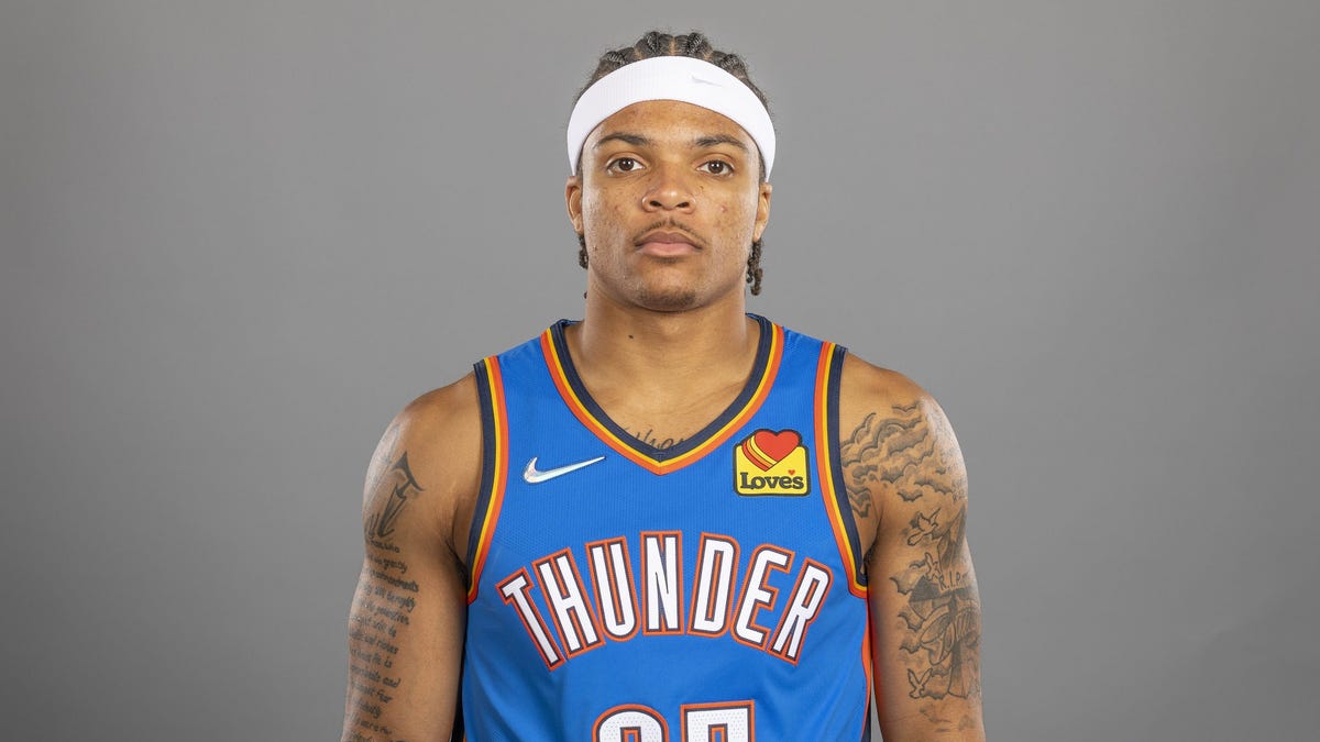 Thunder jersey history No. 25
