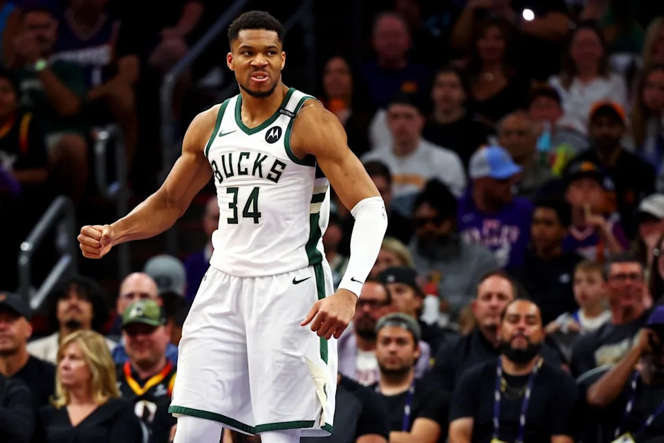 Milwaukee Bucks forward Giannis Antetokounmpo (34) reacts after a play during the second quarter against the Phoenix Suns at Footprint Center.Mandatory Credit&colon; Mark J&period; Rebilas-Imagn Images