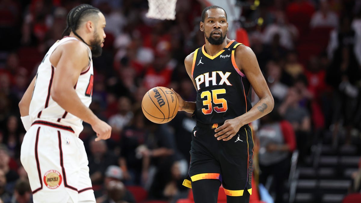 Rockets, Mavericks next team favorites