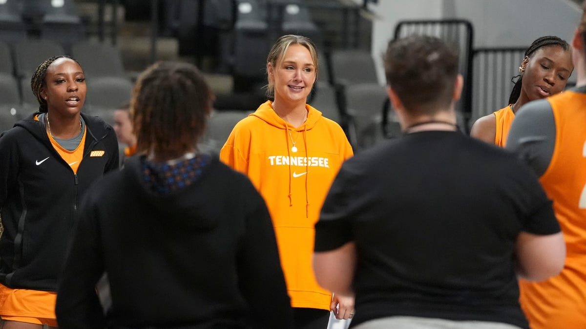 Predicting Kim Caldwell's lineups for Lady Vols basketball in 2025-26