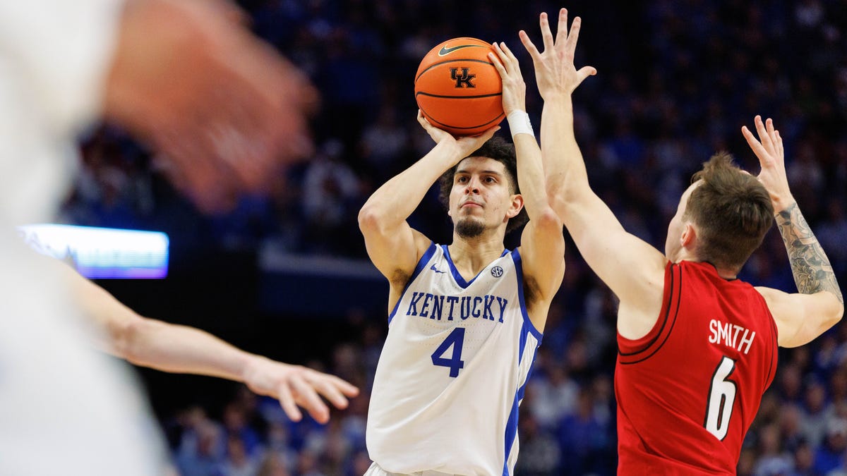 Sports Illustrated NBA mock draft projects two Kentucky Wildcats