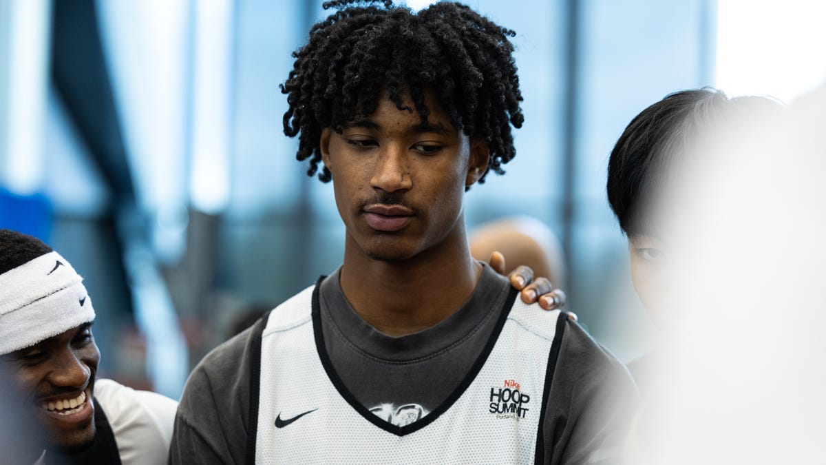 5-star son of NBA star to visit Ducks