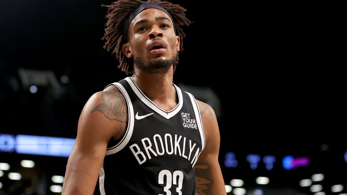 Who is under contract for the Nets during the 2025-26 NBA season?
