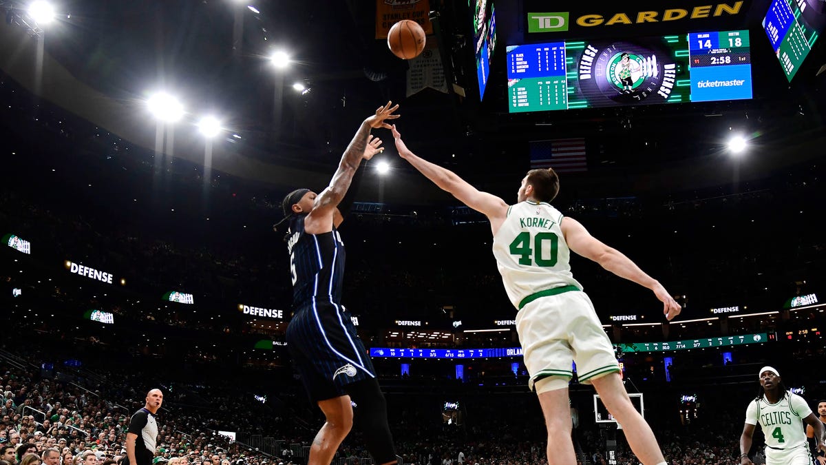 Score, highlights of playoff game 1