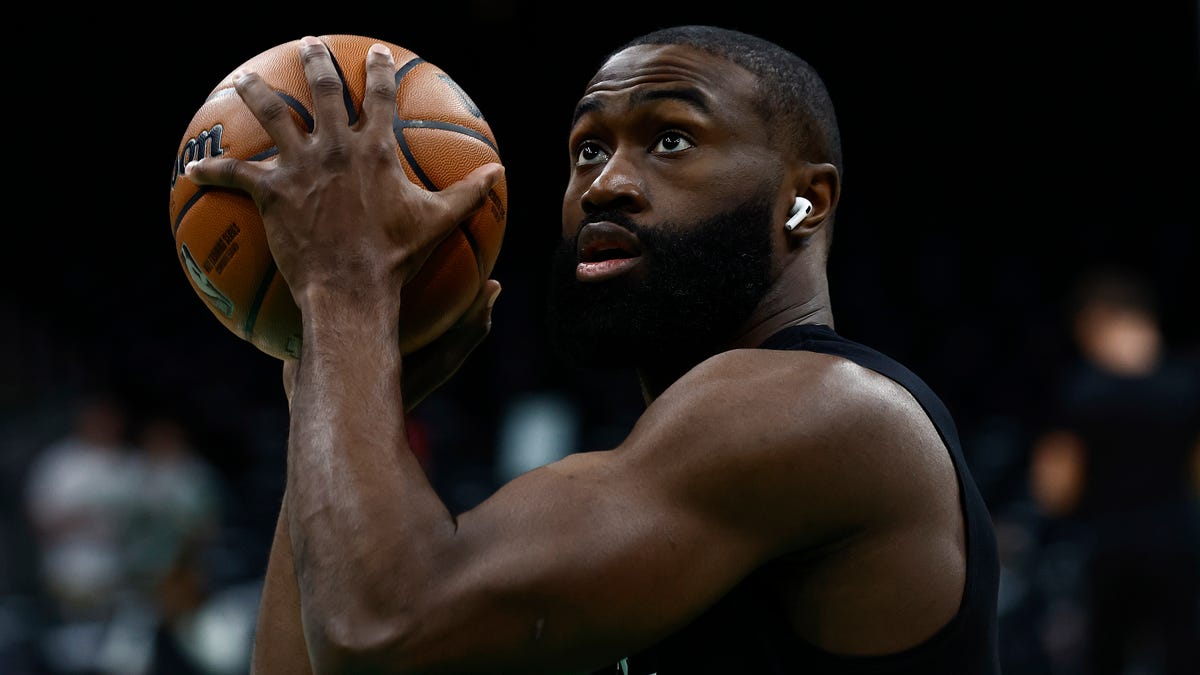 Celtics star Jaylen Brown, NBA legend Tracy McGrady work out together