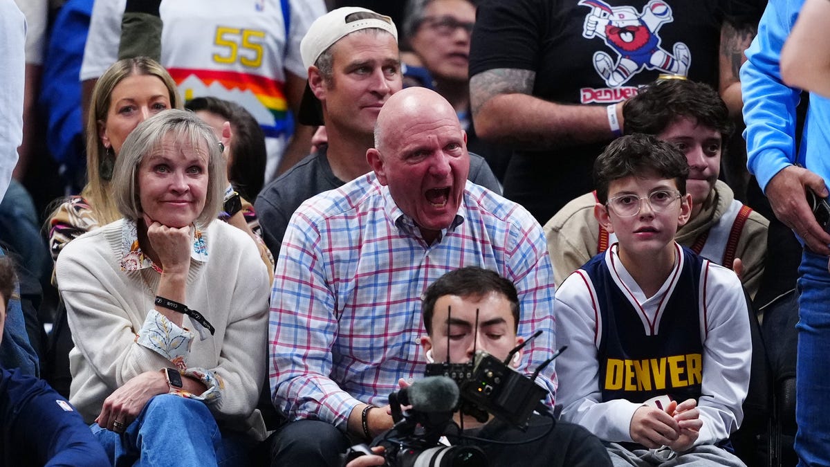 Steve Ballmer flies Clippers fans to Denver for Game 7