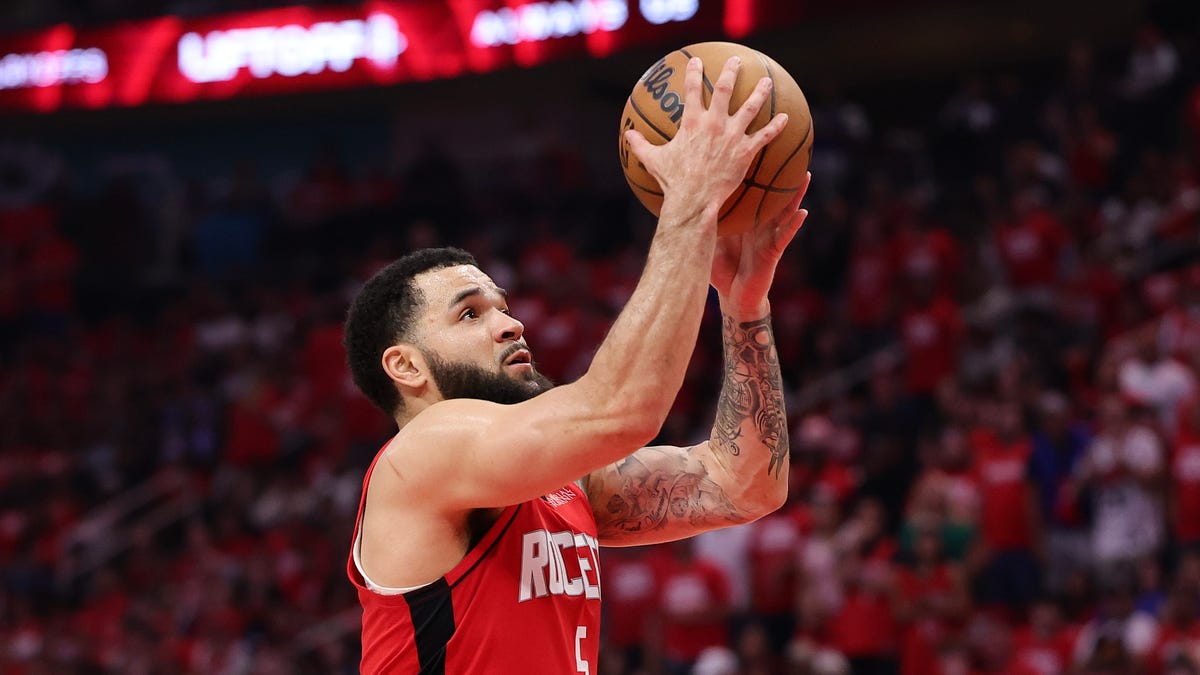 Despite uncertain contract, Fred VanVleet likely to stay in Houston