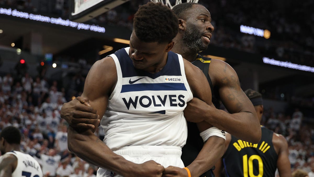 No Steph Curry, no problem. Buddy Hield heroics lift Warriors again.