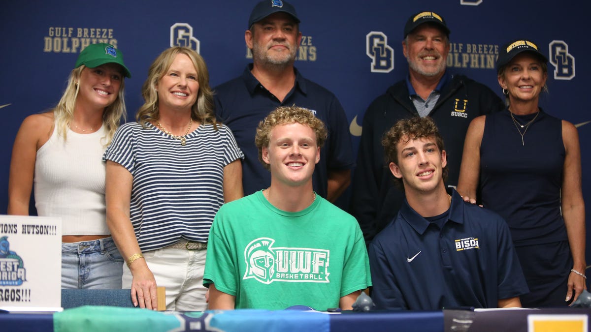 Gulf Breeze athletes sign to play college basketball, baseball and wrestling