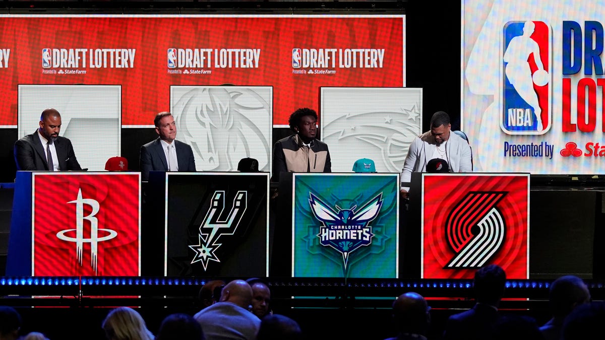 Date, time, TV, team odds, format