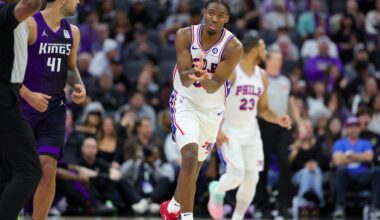 Sixers' Tyrese Maxey reacts to seeing his highlight video on Twitter