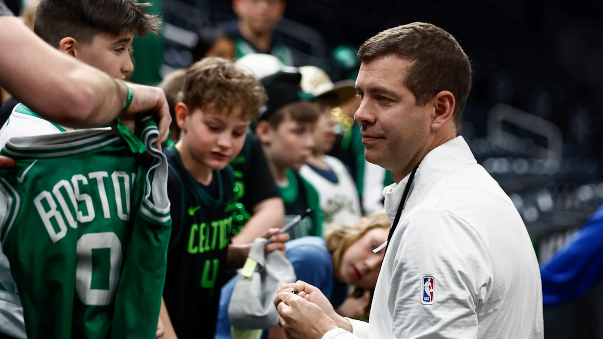 Should the Celtics consider a full-scale rebuild?
