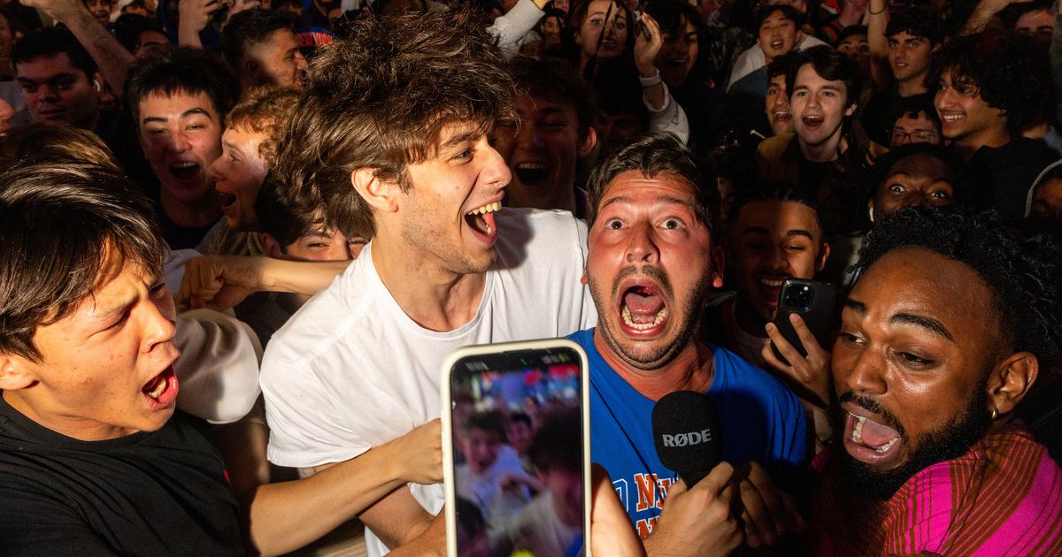 Knicks Fans Are Daring to Believe After a Game-Five Comeback