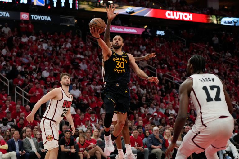 Stephen Curry in action.