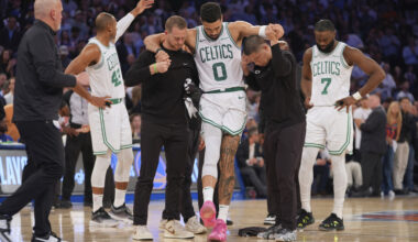 Celtics' Jayson Tatum suffers leg injury in Game 4 loss vs. Knicks