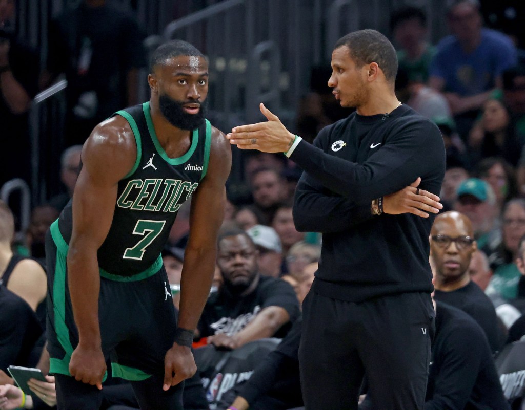How Jaylen Brown led Celtics on, off court after Jayson Tatum injury