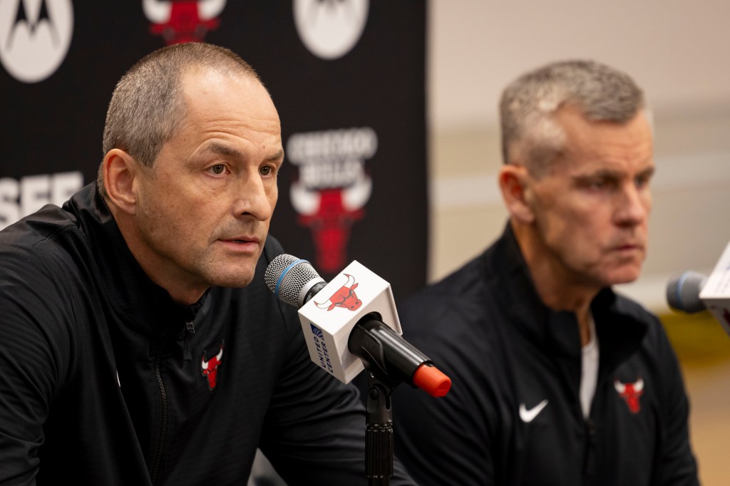Chicago Bulls top exec, coach should be feeling heat