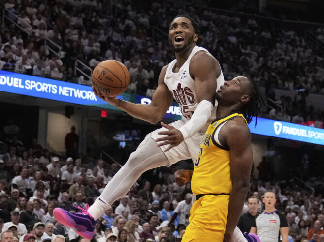 Shorthanded Cavaliers facing deep hole after 0-2 start to series vs. Pacers | News, Sports, Jobs