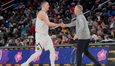 Michael Malone had another wild night on ESPN, flips on SGA back to Jokic