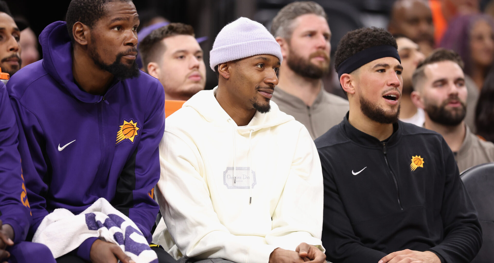 How the Spurs could go all-in on Suns' superstar by moving on from Rookie of the Year