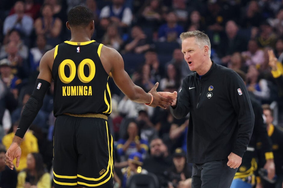 Jonathan Kuminga amd Steve Kerr of the Golden State Warriors