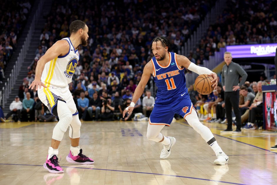 Jalen Brunson of NY Knicks against Stephen Curry of Golden State Warriors.