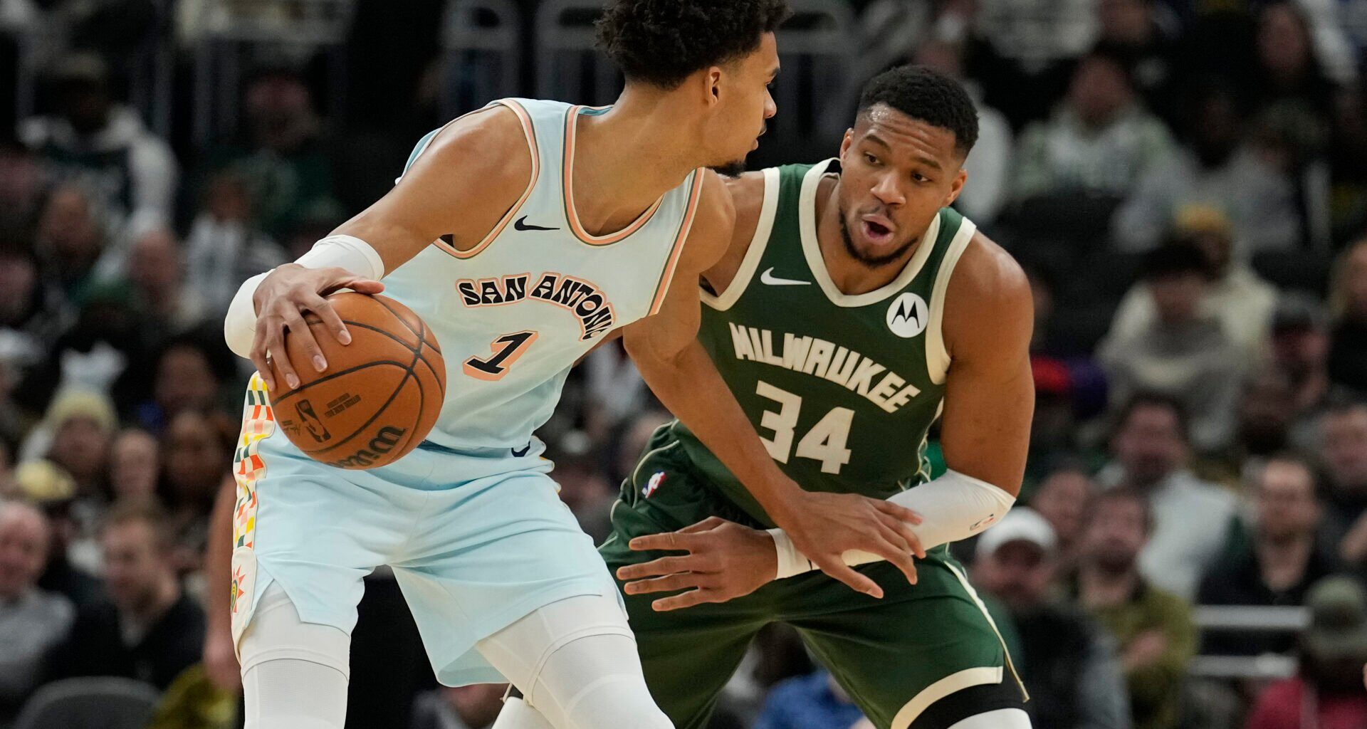 San Antonio Spurs might win a ring by trading for Giannis, or they could follow one team’s awful blueprint