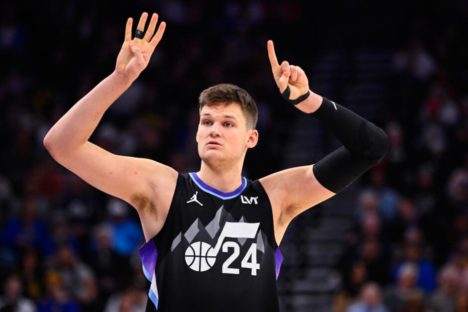 Golden State Warriors v Utah Jazz