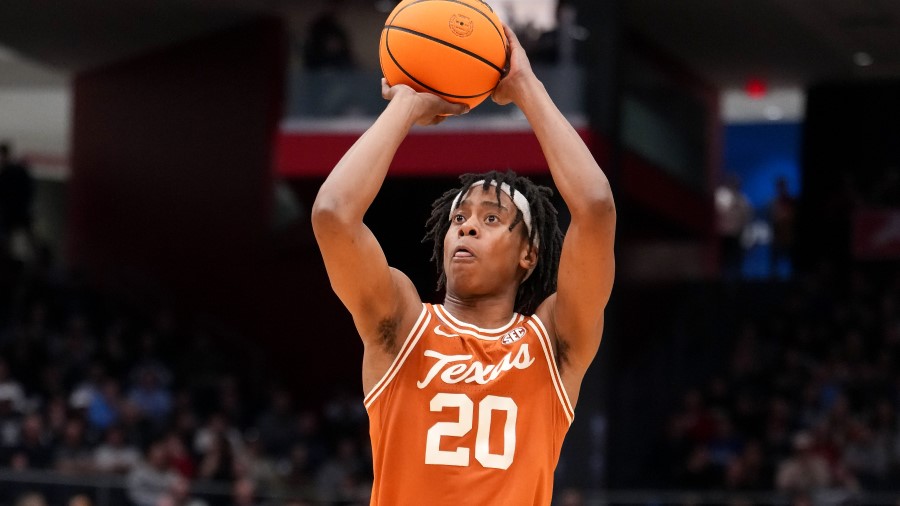 Tre Johnson #20 of the Texas Longhorns