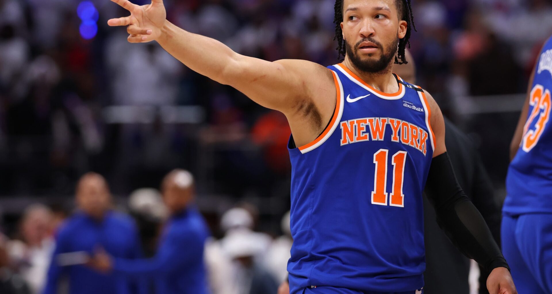 Jalen Brunson's clutch 3-pointer eliminates Pistons, sends Knicks to East semis