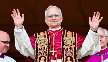 See the Best Chicago-Style Memes