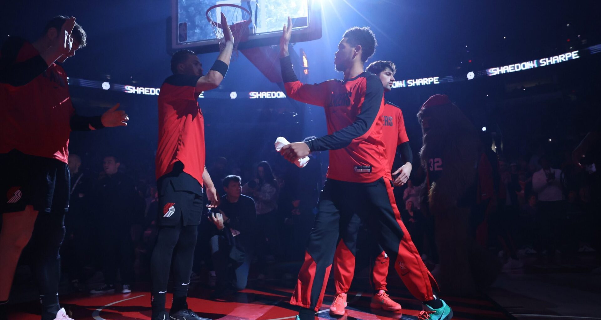 Portland Trail Blazers guard Anfernee Simons (1) enters the starting lineup