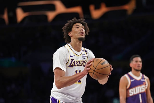 Which Lakers Are Free Agents This Offseason?