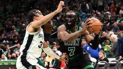 Will Jaylen Brown play tonight in Game 4 against the New York Knicks? Latest update on the Boston Celtics star's injury report (May 12, 2025)