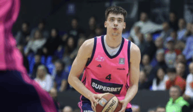 Dean Rueckert at EYBL  (Photo via Jack Pilgrim, KSR)