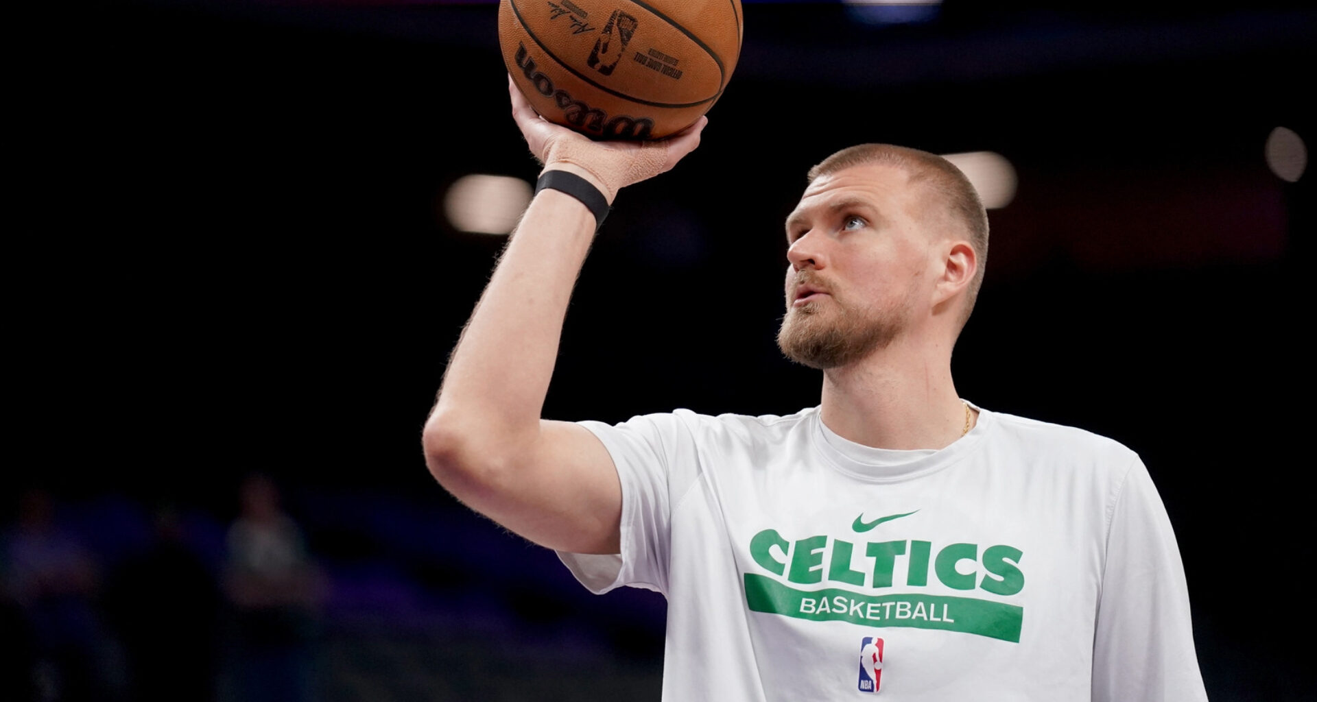 How Celtics Should Manage Kristaps Porzingis Debacle In Game 6