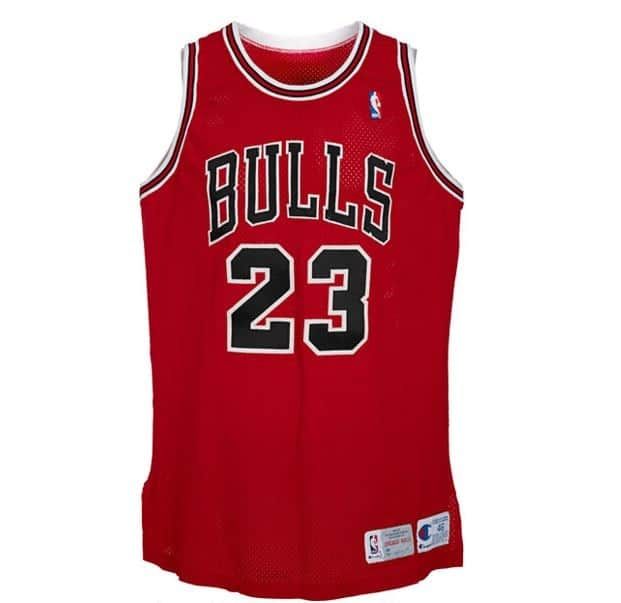 Michael Jordan 1992-93 Bulls Jersey Sells For $2.6M At…