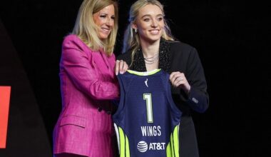 Wings' Paige Bueckers Credits Lakers' Kobe Bryant For Helping During ACL Rehab